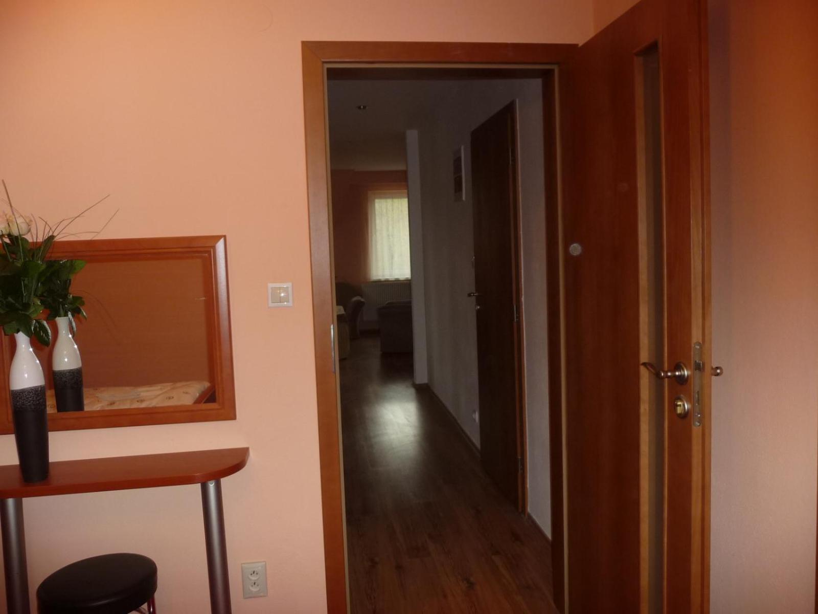 Guest House Penzion Fortuna Тврдошин Экстерьер фото