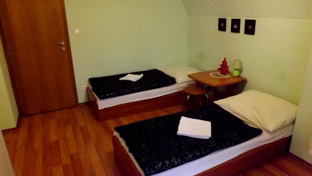 Guest House Penzion Fortuna Тврдошин Номер фото